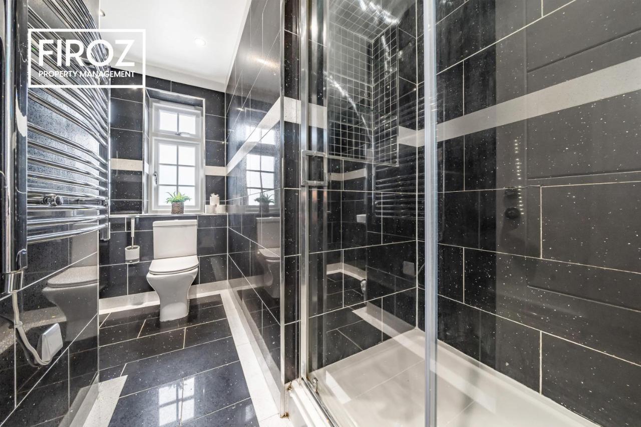 Brand New, 1 Bed 1 Bath, Modern Town Center Apartment, Netflix By Redwood Stays 奥尔德肖特 外观 照片