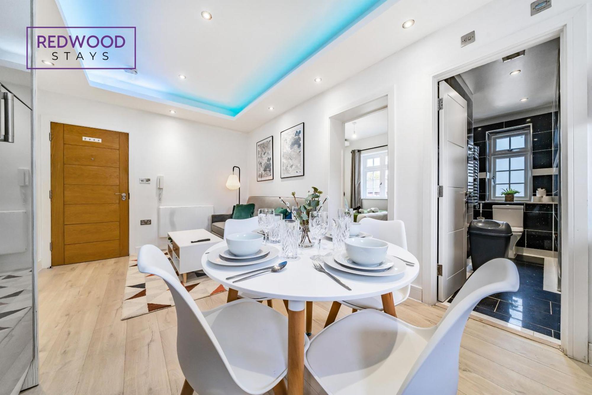 Brand New, 1 Bed 1 Bath, Modern Town Center Apartment, Netflix By Redwood Stays 奥尔德肖特 外观 照片